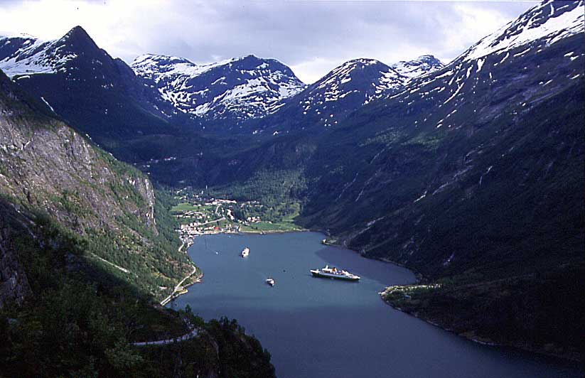 N329 Geirangerfjord